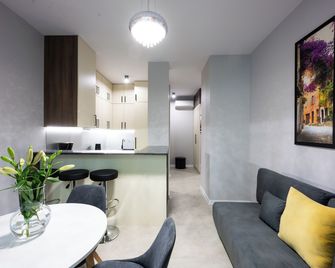 Native Apartments Slowackiego 14 Deluxe - Krakau - Wohnzimmer