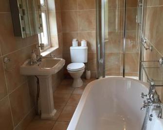 Viewmount - Thomastown - Baño