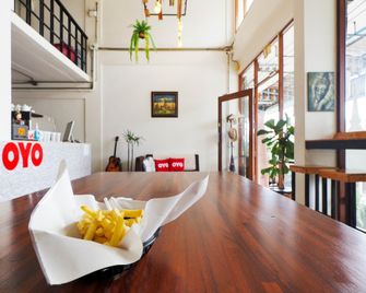 OYO 692 Nakara Ayutthaya - Ayutthaya - Lobby