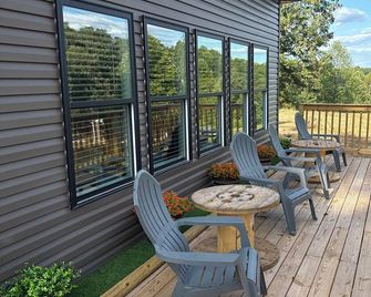 Charming 1-bedroom lodge - Somerset - Balkon