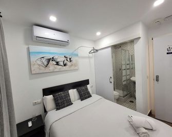 AYZ Elcano - Auto check-in property - Málaga