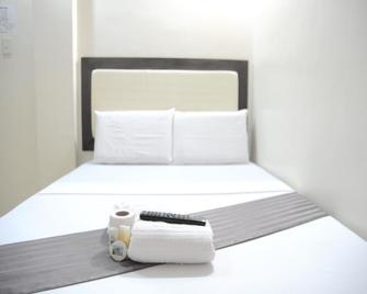 Coron Paradise Bed & Breakfast - Coron - Habitación