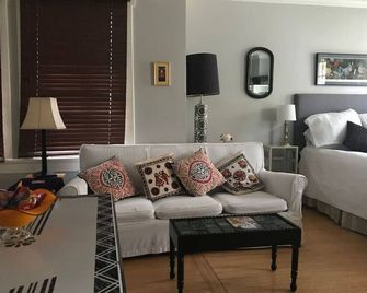 Lovely Uptown Cottage Studio | Private Suite - Nueva Orleans - Sala de estar
