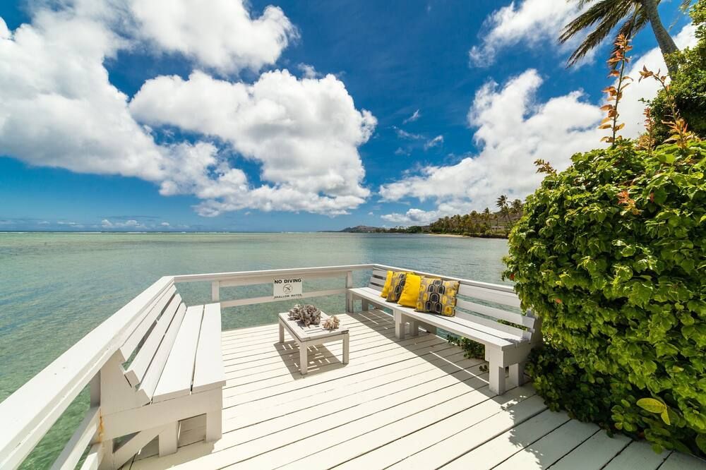 Sunset View-Ocean Front - East Honolulu - Cottage Charmer! - Honolulu - Balcony