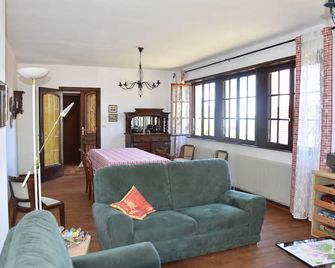 Gite De La Fontaine: Gite On The Heights Of Val D´argent Center Alsace - La Vancelle - Sala de estar