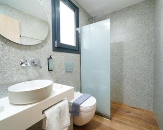 Olive Roots - Skala Rachoniou