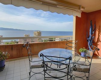 Appartement les Horizons sanguinaires Ajaccio - Ajaccio - Balkon