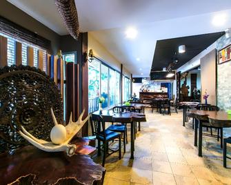Super OYO Capital O 564 Nature Boutique Hotel - Bangkok - Restaurante