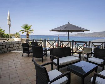 Hôtel Propriano Arena Bianca - Propriano - Balcón