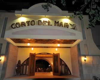 Corto del Mar Hotel - Coron