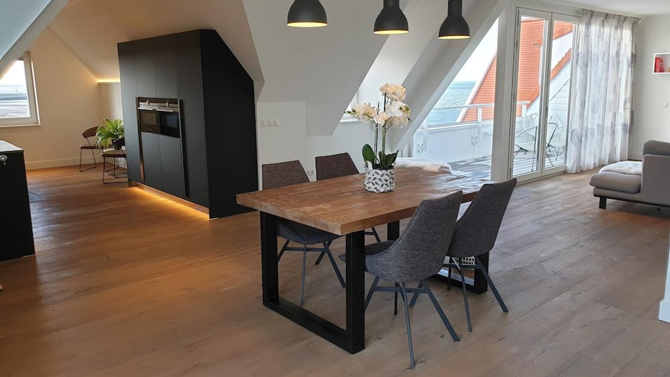 Penthouse Windkracht 10 aan het strand van Cadzand