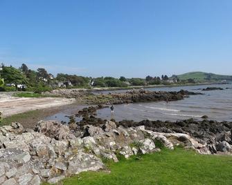 Heron Lodge, edge of Mabie Forest with breathtaking surrounding views Sleeps 4 . - Dumfries - Beach