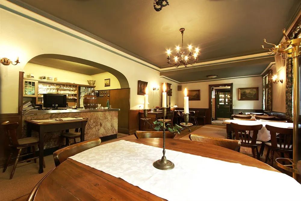 Landhaus Michels garni - Kaarst - Restaurant