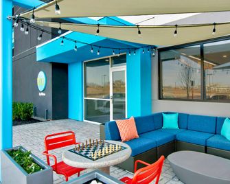 Tru by Hilton Ashburn One Loudoun - Ashburn - Binnenhof