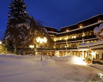 Hotel Bareiss - Baiersbronn - Building