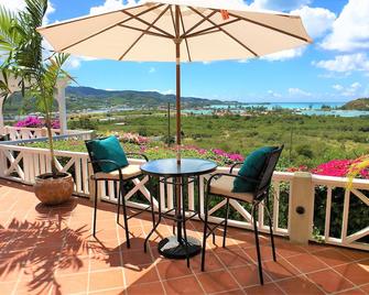 Holiday Discounts! Panoramic Sea Views! Luxury, Pool, Overlooks Jolly Harbour. - Jolly Harbour - Balcony