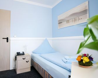 Hotel Zum Eisenhammer - Oberhausen (Nordrhein-Westfalen) - Schlafzimmer