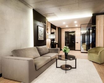 Hotel Platinia - Cluj Napoca - Living room