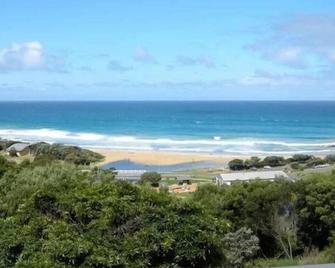 Blue View - Wye River - Strand