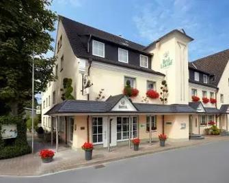 Hotel Lindenhof - Warstein - Edificio