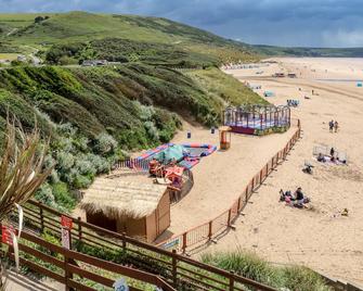 Waves - Woolacombe - Beach