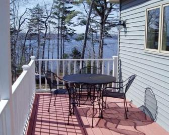 Waterfront Home in St. George, Maine - Saint George - Balcón