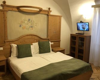 Albergo Alla Costa - Ledro - Bedroom