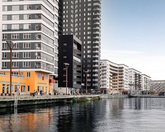 Stylish Waterfront Apt Stockholm - Stockholm