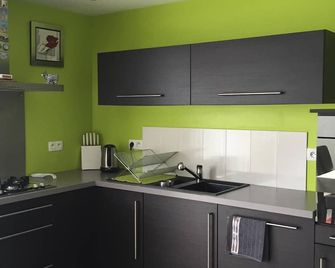 Apartment For Rent For Your Holidays - Erdeven - Kitchen