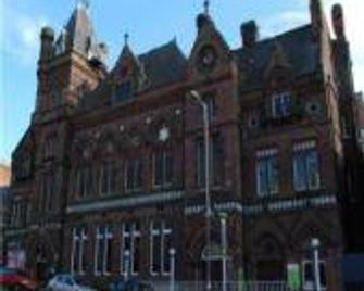Ph Hostel Liverpool - ลิเวอร์พูล - วิวภายนอก
