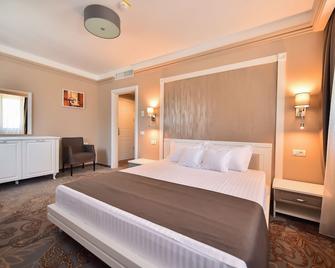 Hotel Scapino - מאמאיה - חדר שינה