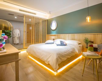 Chongqing Changjiang Memory Homestay - Chongqing - Habitación