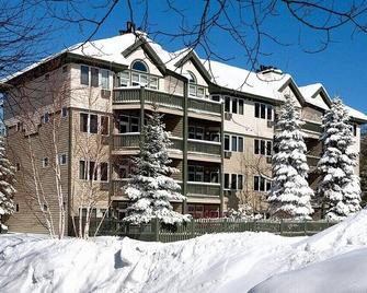 Wyndham Smugglers' Notch ^ 2 Bedroom - Jeffersonville - Building