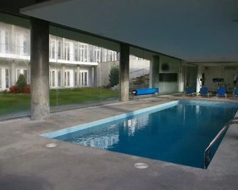 Hotel Turismo De Trancoso - Trancoso - Zwembad