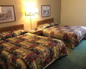 Badger Motel - Chippewa Falls - Bedroom