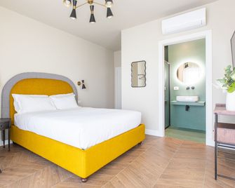 Daplace - Corso Sempione Suites - Milan
