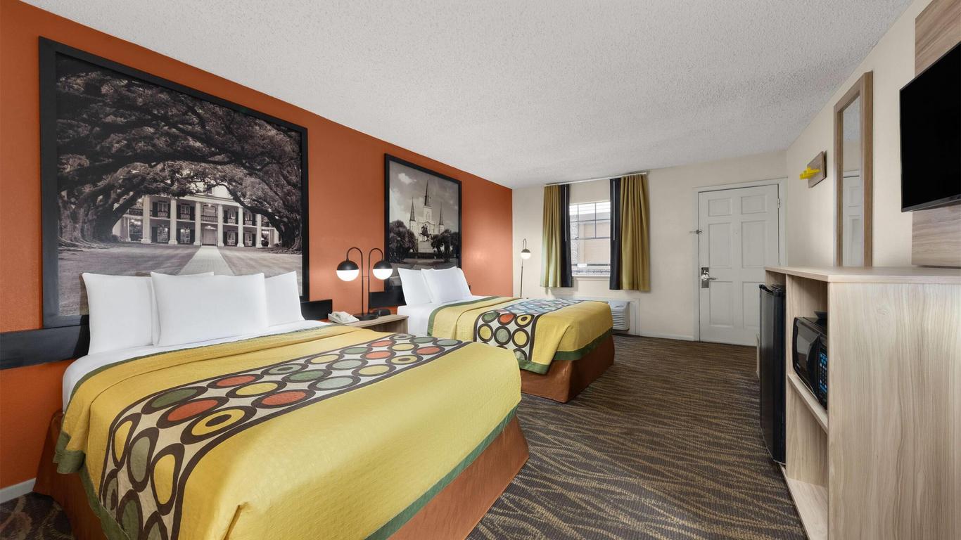 Super 8 by Wyndham New Orleans