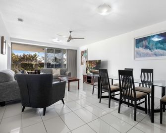 Beaches on Lammermoor Apartments - Yeppoon