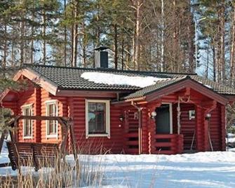Holiday Home Petäjäniemi by Interhome - Kinnula - Edificio