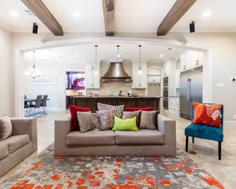 Amlux - Houston - Salon