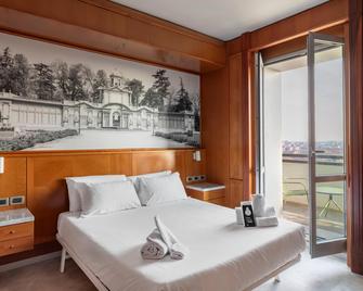 B&b Hotel Modena - מודנה - חדר שינה