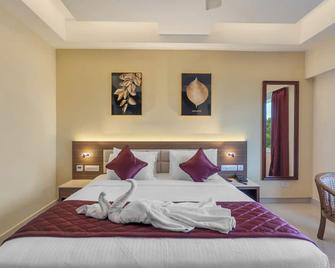 Park Avenue Hotel & Apartments Trichy - Tiruchirappalli - Bedroom
