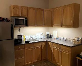 Premier Ski-In/Ski-Out Condo at the Heart of Big White Resort - Big White - Cocina