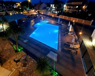 Sidari Vibes - Sidari - Piscină