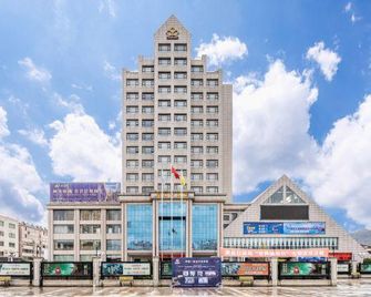Jinyuan Hotel - Tianshui - Building