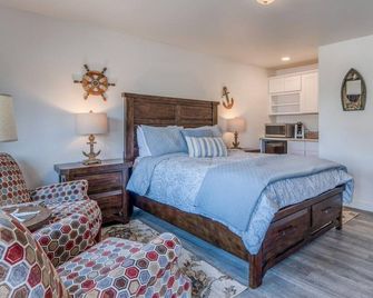 W3 - Humpback - Whale Inn - Depoe Bay - Bedroom