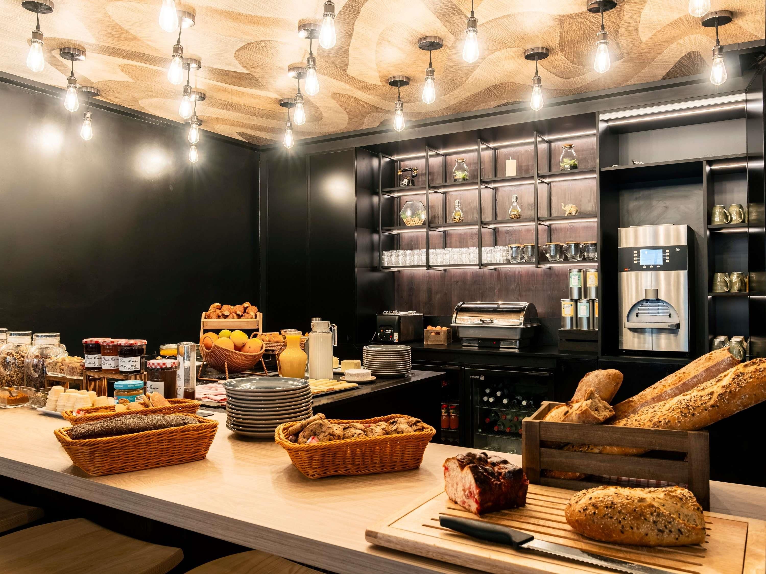 Ibis Styles Lyon Villeurbanne - Villeurbanne - Salle à manger