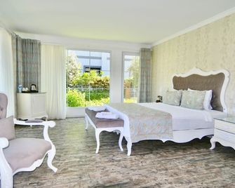 Göcek Naz Hotel - Gocek - Quarto