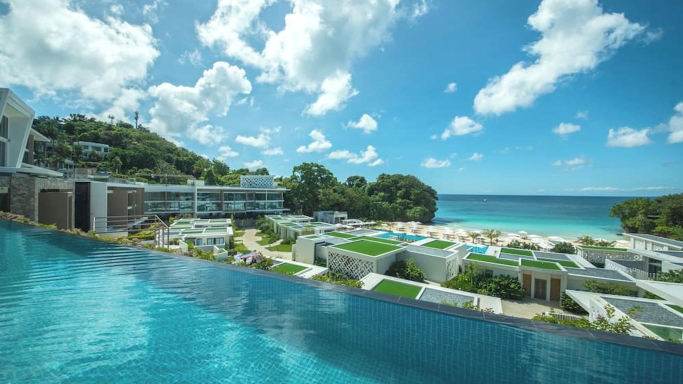 Crimson Resort and Spa Boracay