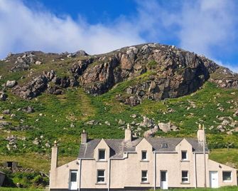 Cliff Cottage - Mangersta - Edificio